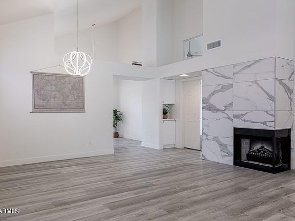 4th image of 3247 E Wildwood Drive