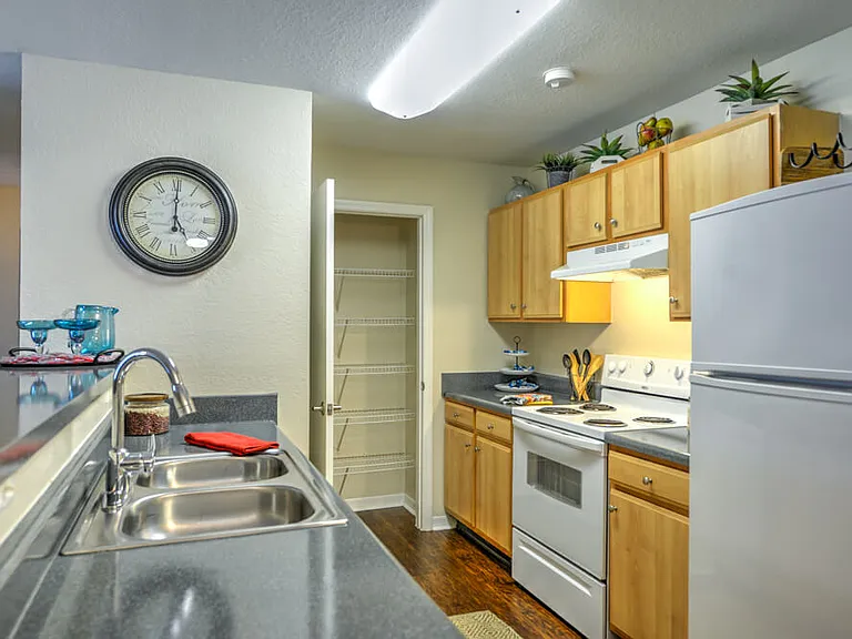 Addison Landing — Photo 49