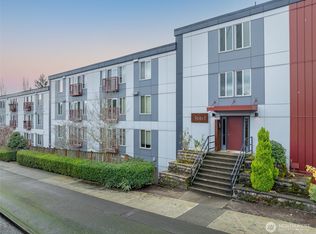 3661 Phinney Avenue N #107, Seattle, WA
