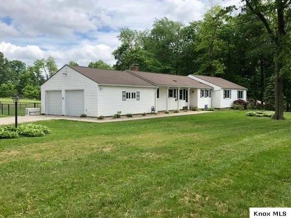 8628 Martinsburg Rd, Mount Vernon, OH 43050