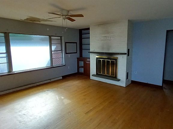 5th image of 330 High St