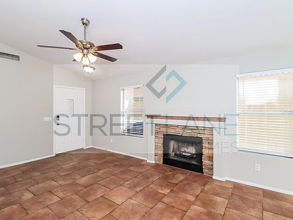 4th image of 4329 E Hartford Ave