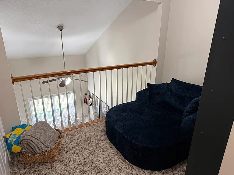 146 Alexander Blvd — Photo 26