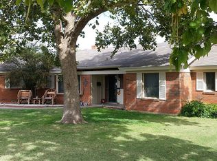 118 Armstrong Ave, Dumas, TX 79029