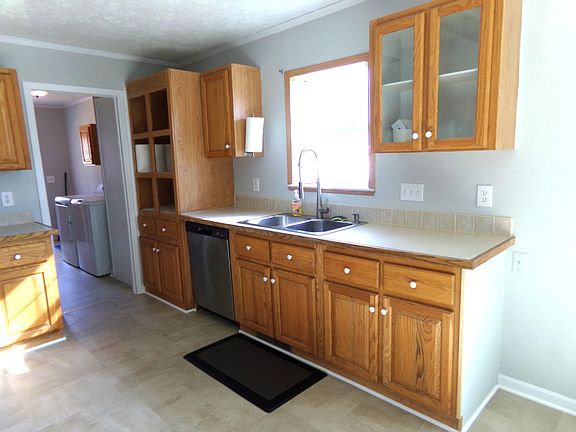 4th image of 4147 S Pleasant Dr