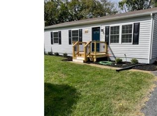 107 Blue Ridge St, Berryville, VA 22611