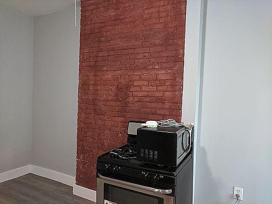 2nd image of 420 E 148th St #3E2
