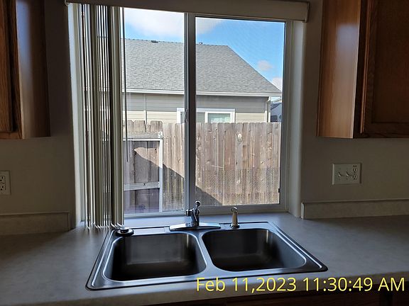 4th image of 740 Crystal Dr #738