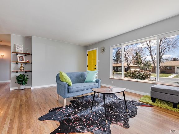 3rd image of 15 Dudley St