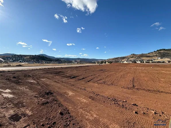 708 Gooseberry Rd, Spearfish, SD 57783