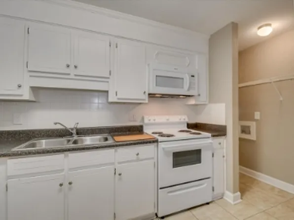 Wheeler Woods Apartments