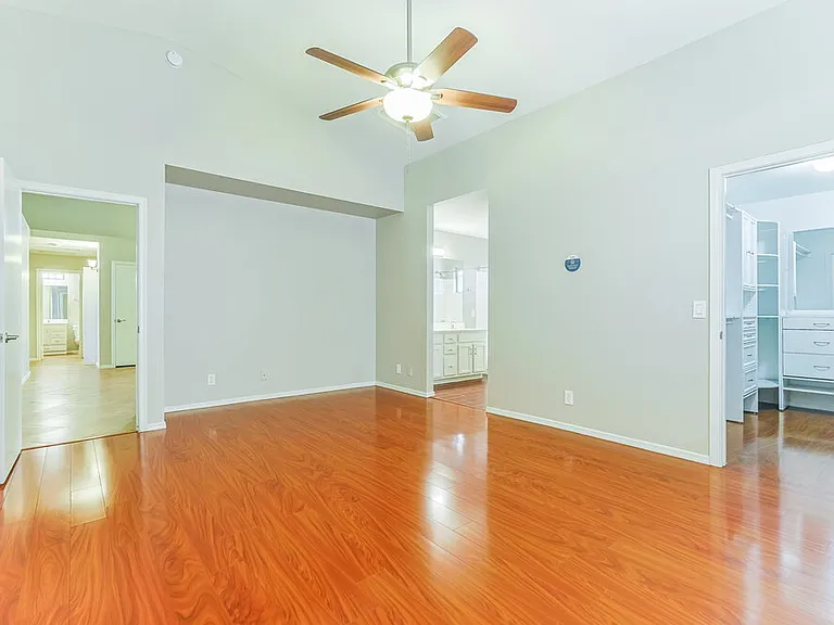 2047 E Brooks St — Photo 10