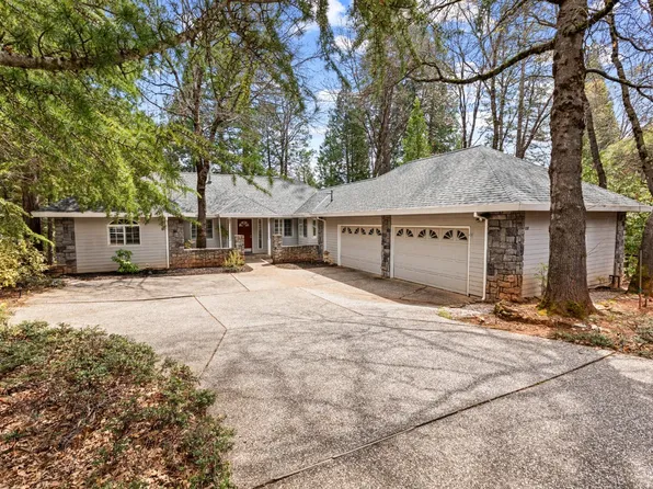 129 Buckingham Ct, Grass Valley, CA 95949
