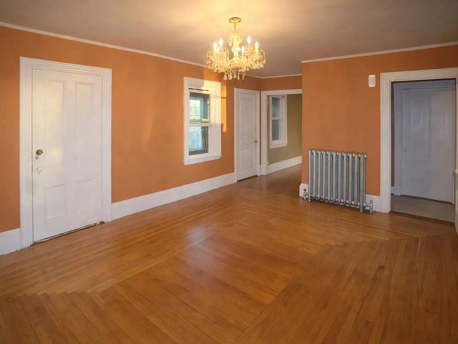 29 Walnut Ave — Photo 2