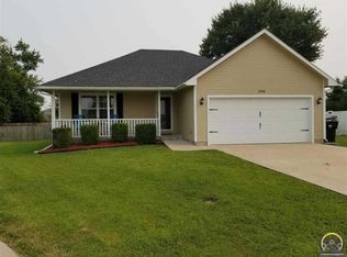 3908 NW Fielding Ter, Topeka, KS 66618