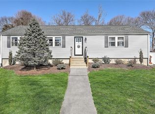 21 Glenco Rd, Warwick, RI 02889