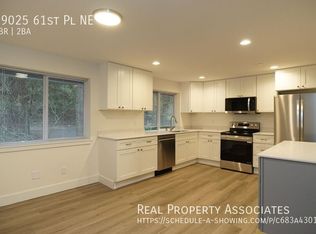 19025 61st Pl NE APT C, Kenmore, WA 98028