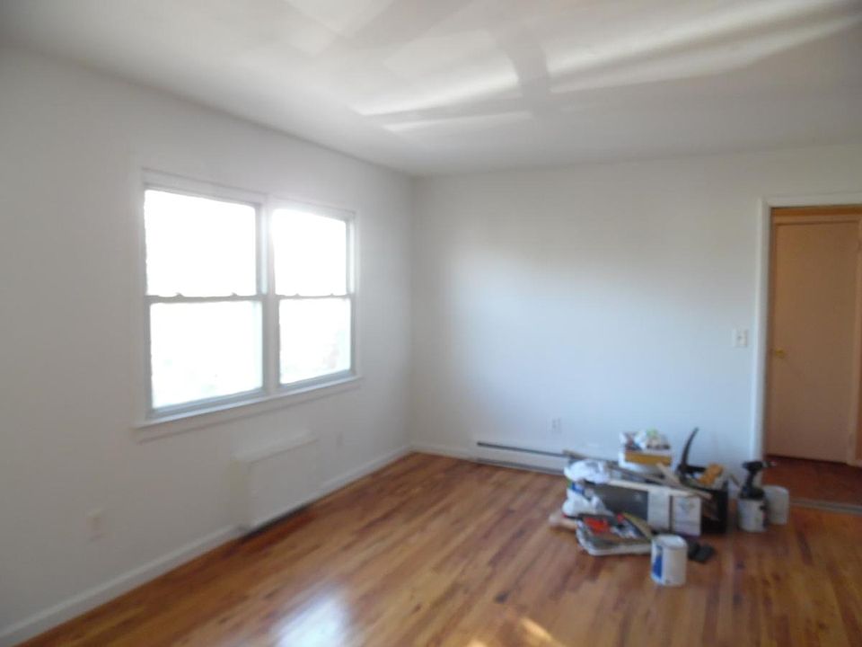 1st image of 171 Auburn Ave #2