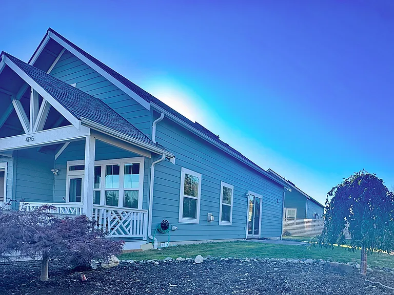 4745 Spring Brook St — Photo 24