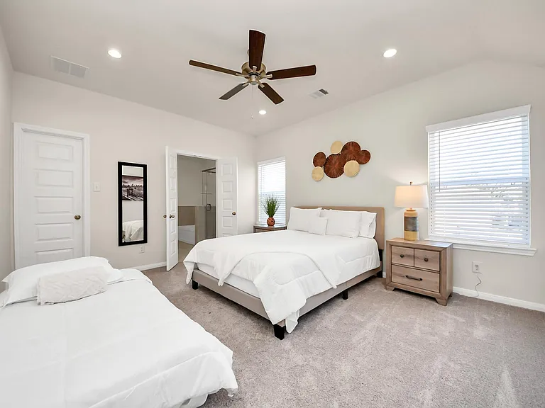 14967 Eagle Feather Dr — Photo 28