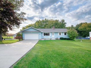 9986 Georgetown St, Louisville, OH 44641