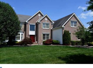4 Pennington Dr, Princeton Junction, NJ 08550