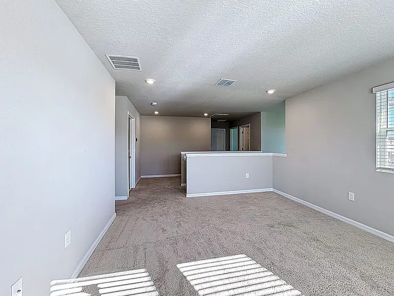 5251 Meredrew Ln — Photo 21