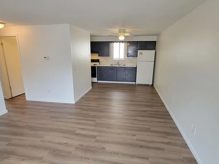 1529 Miami Ave — Photo 14