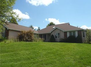 46 Hidden Valley Ct, Troy, MO 63379