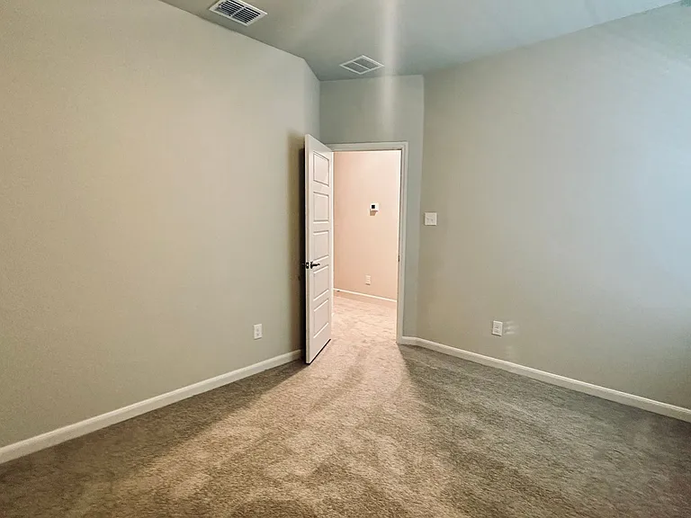 7157 Magnolia Vlg #201 — Photo 12