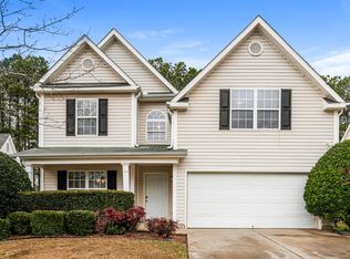 385 Shadowbrooke Cir, Loganville, GA 30052