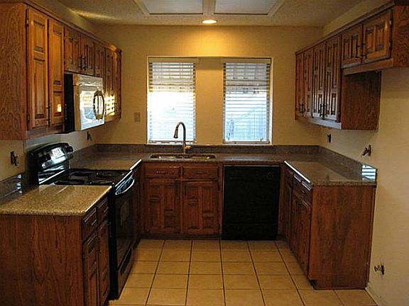 2nd image of 10308 Bernardin Cir