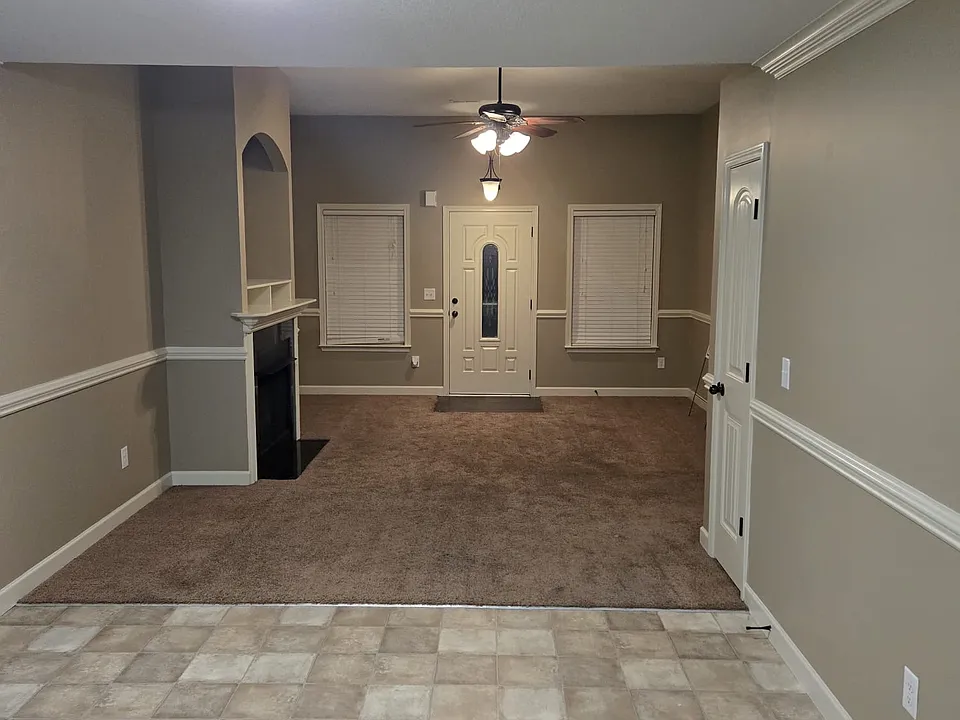354 Robin Helton Dr