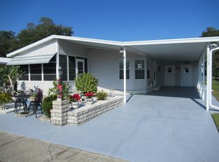 5923 Jessup Dr, Zephyrhills, FL 33540