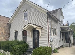 1205 S Memorial Dr, Racine, WI 53403