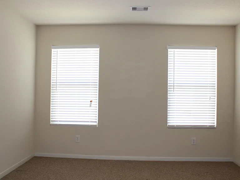 OFFICE ROOM
