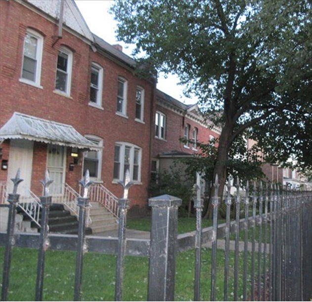 1st image of 10503 S Corliss Ave
