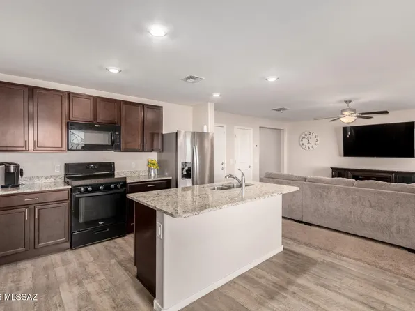 6004 S Kirtley Dr, Tucson, AZ 85706