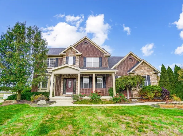 550 Thomas Dr, Springboro, OH 45066