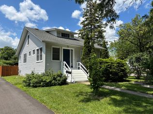 104 S Harvard Ave, Villa Park, IL
