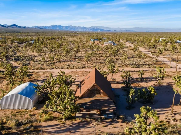 26365 N Apple Dr, Meadview, AZ 86444