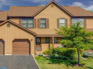 5 Gallo Ct, Lawrence Township, NJ 08648
