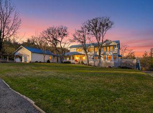 7555 E Antelope Rd, Eagle Point, OR 97524