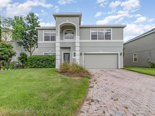 33501 Terragona Dr, Sorrento, FL 32776