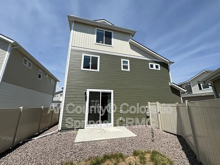 5635 Dakan Loop — Photo 26