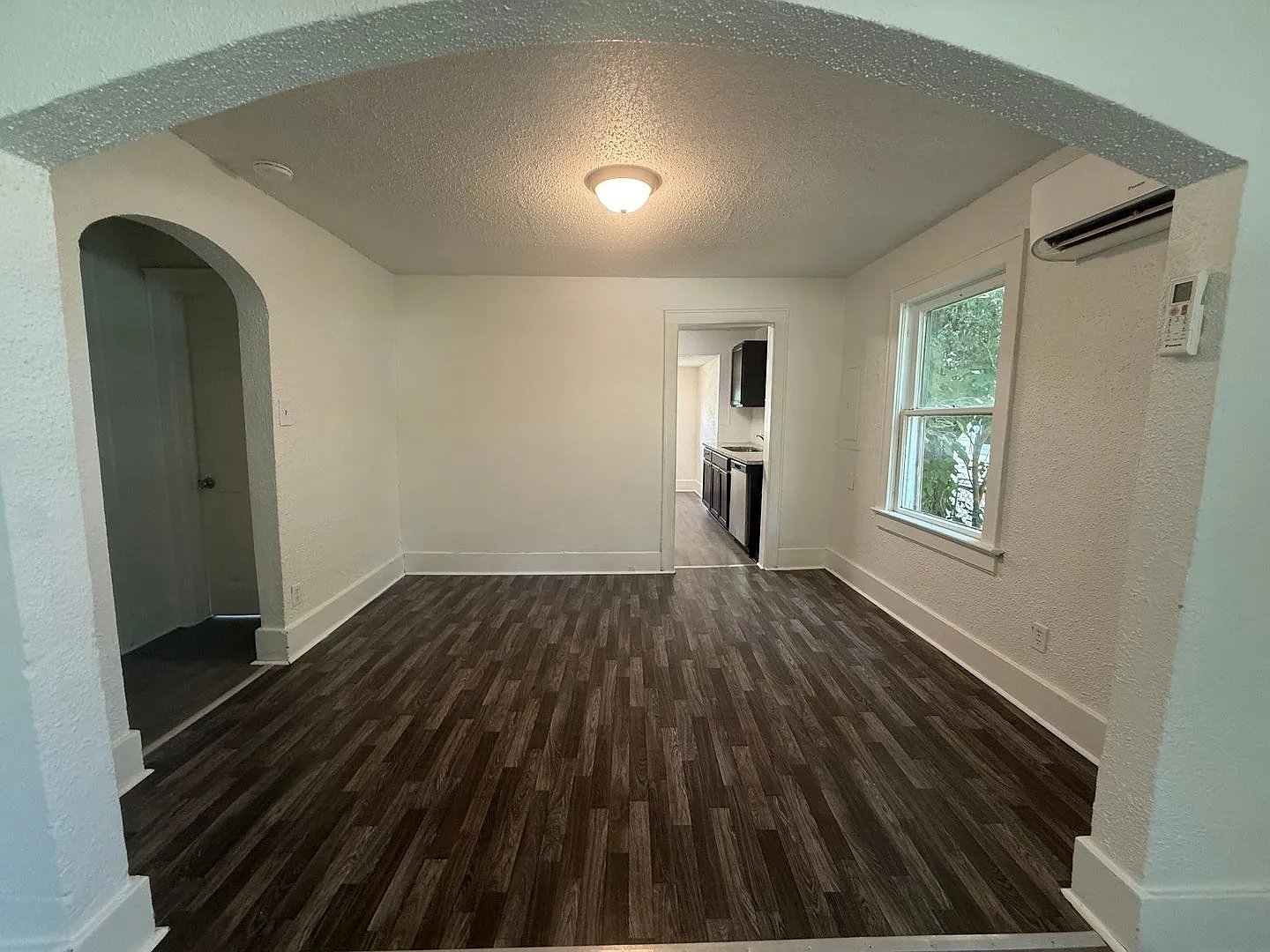 Available now 2 bedroom 1 bath home!! — Photo 4