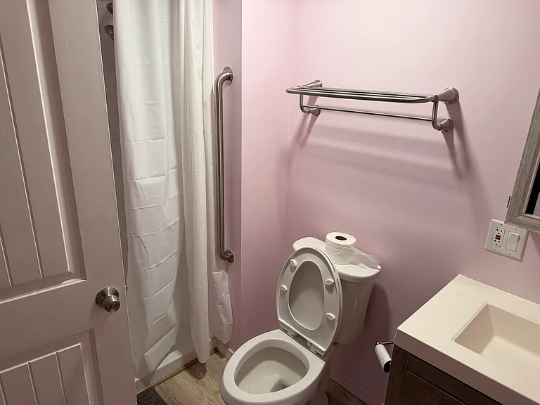 37 Isabelle Dr — Photo 23