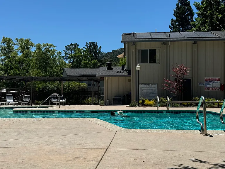 Beautiful private neighborhood pool - very close to the townhouse!
