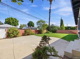 16951 Friar St, Reseda, CA 91335