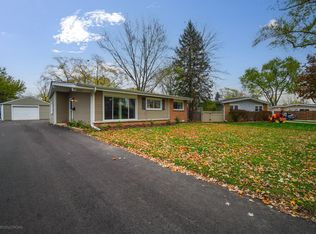 4024 Bluebird Ln, Rolling Meadows, IL 60008